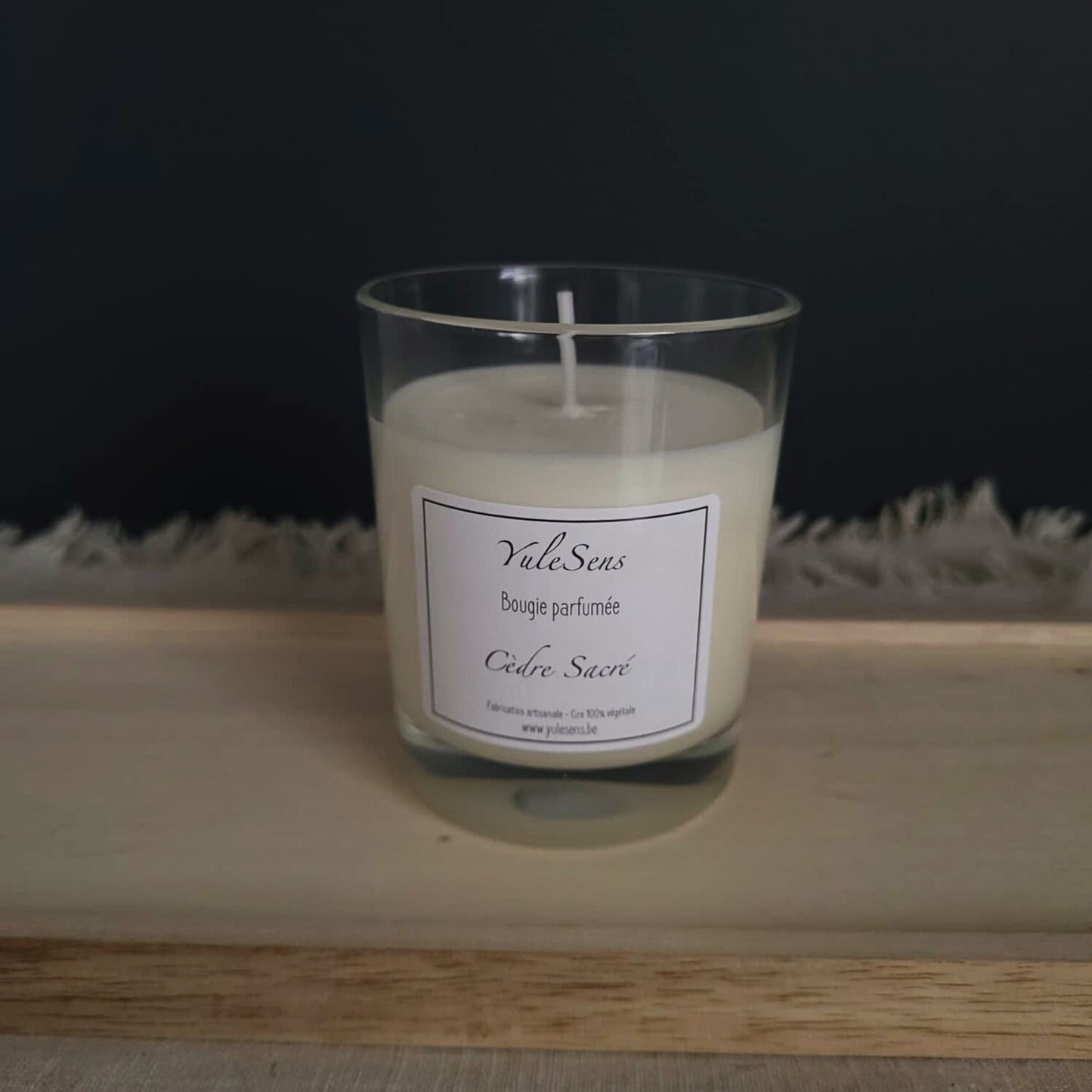 Bougie parfumée 130gr - Cèdre sacré